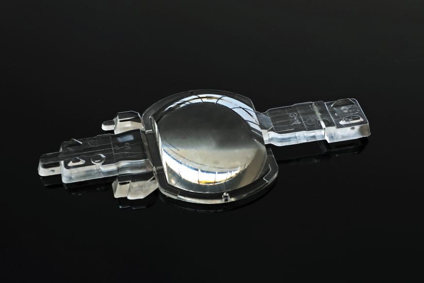 OptiSure™ 다층 두꺼운 벽 렌즈 사출 성형 응용 분야